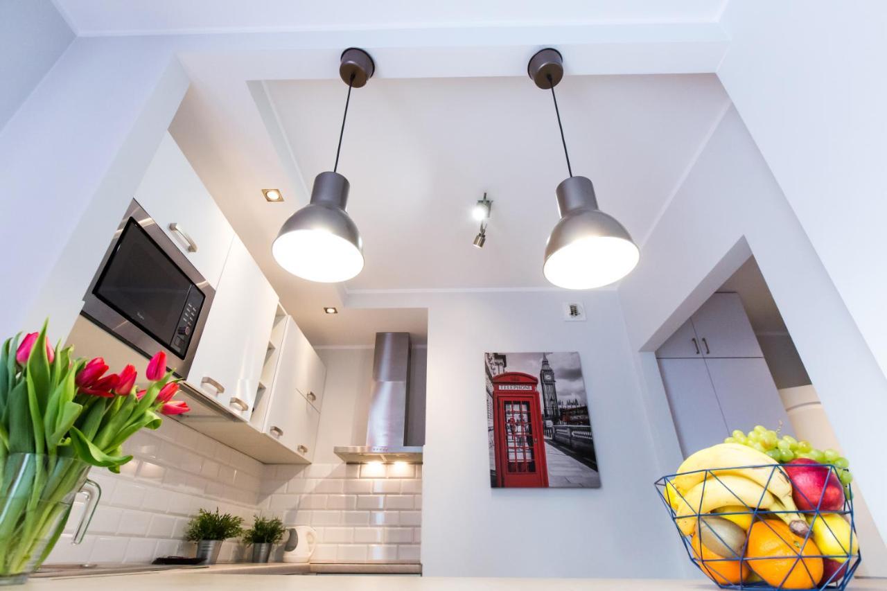 Pcd Aparthotel Ochota Warszawa Exteriör bild