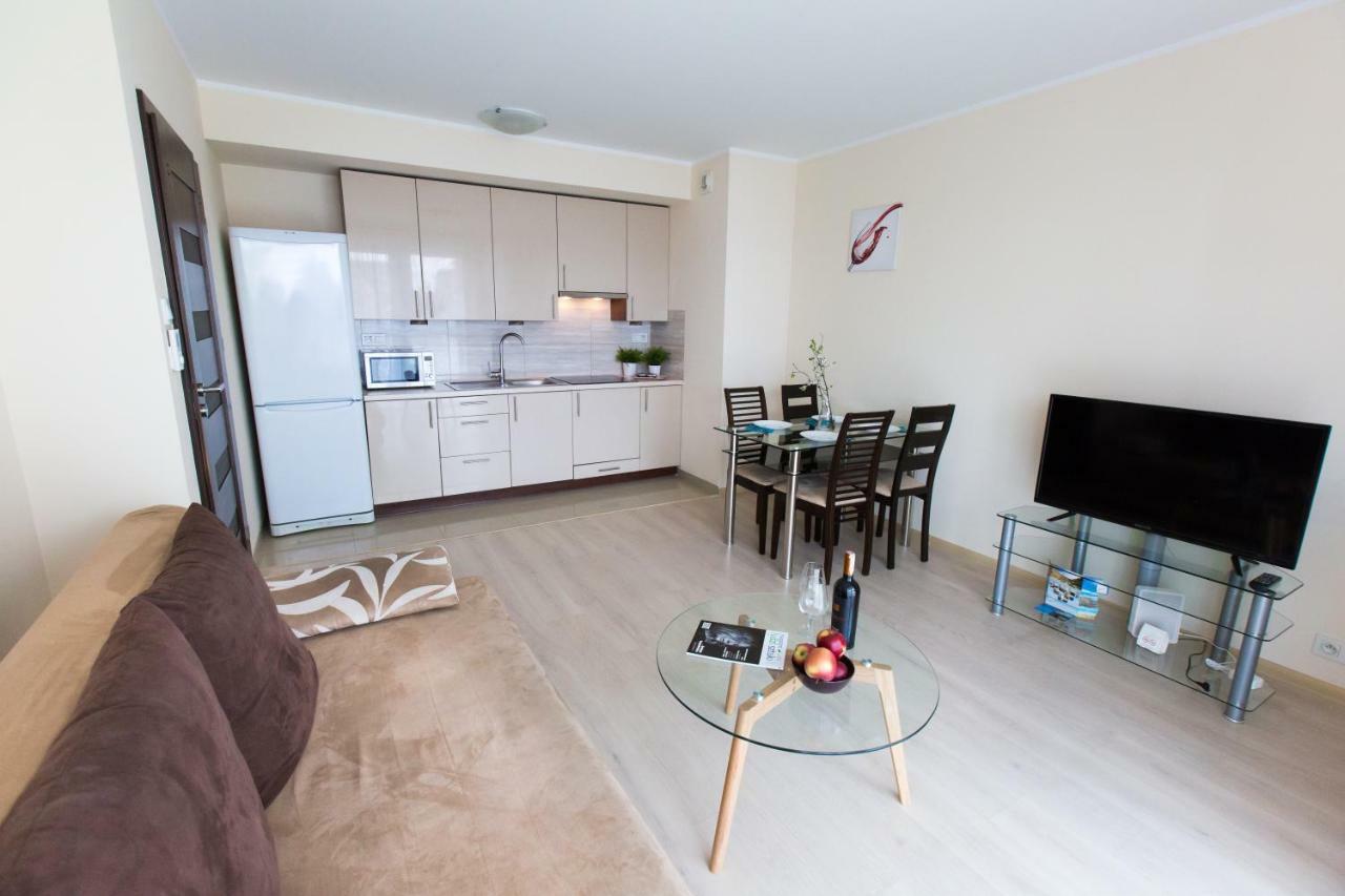 Pcd Aparthotel Ochota Warszawa Exteriör bild